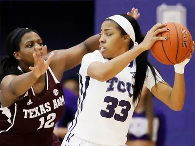 No. 5 Women Improve To 9-0 With Win At TCU