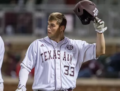 Aggies Lose Series Finale to Alabama, 6-4
