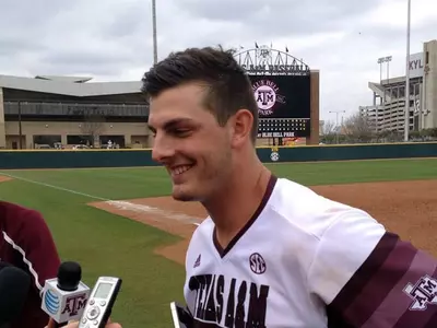 Nottebrok Walk-off Homer Completes Series Sweep