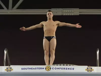 McLiney grabs platform dive gold at SEC