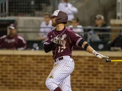 Aggies Lose to No. 12 Houston, 10-8