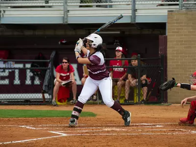 Garza Homers Twice as Aggies Beat Bobcats, 9-2