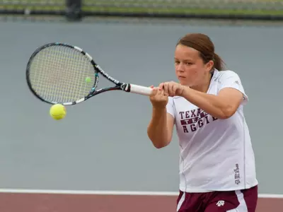 Texas A&M Advances With 4-0 Victory Against Missouri