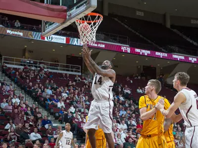 A&M Shuts Down Wyoming in CBI Opener, 59-43