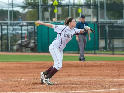 No. 12 Kentucky Evens Series with 4-2 Extra-Inning Win