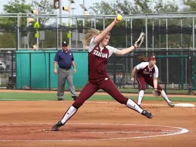 Softball Wins Both on Second Day at SoCal Collegiate Classic