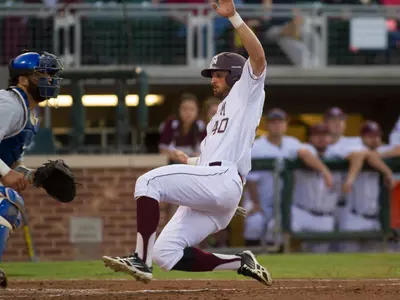 A&M Falls to Kentucky, 11-4