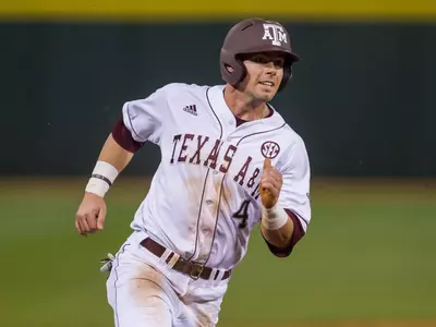 Freshman Duo Make Their Mark in 14-2 Win over Kentucky