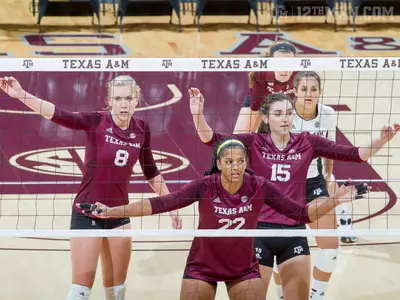 A&M Falls to No. 13 Kentucky, 3-0
