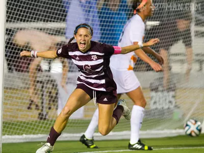 Groom Dons Hat for Tennessee Waltz, A&M Wins 3-0