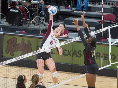 Florida State Holds Off Texas A&M, 3-1