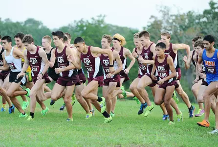 Aggie men win team title at home meet, A&M women claim top three spots