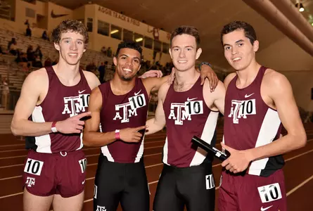 Aggies sweep distance medley relay, break meet record