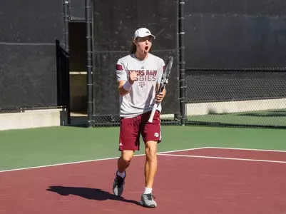 Texas A&M Men?s Tennis Defeats UIW