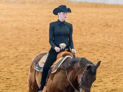 Equestrian Takes Home 13-2 Victory on Friday