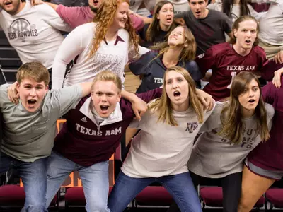Fans Reed Arena