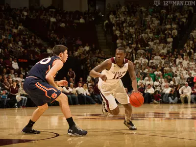 Men's Basketball Grabs 20th Win of Season