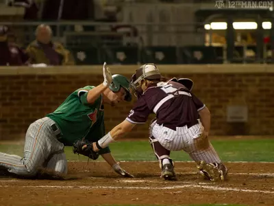 Aggies? Win Streak Hits 17, Top UTPA 4-1