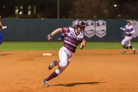 No. 19 Softball Tames Bearkats for Twentieth Win of 2015