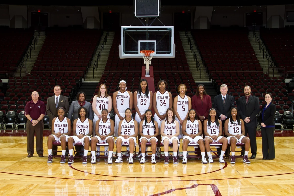 2011-12 WBB Team Photo