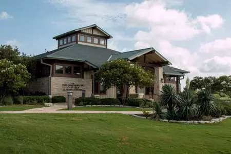 Wahlberg Aggie Golf Learning Center