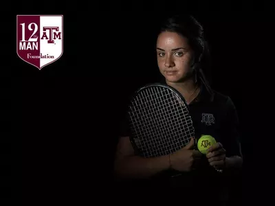 Stefania Hristov Feature