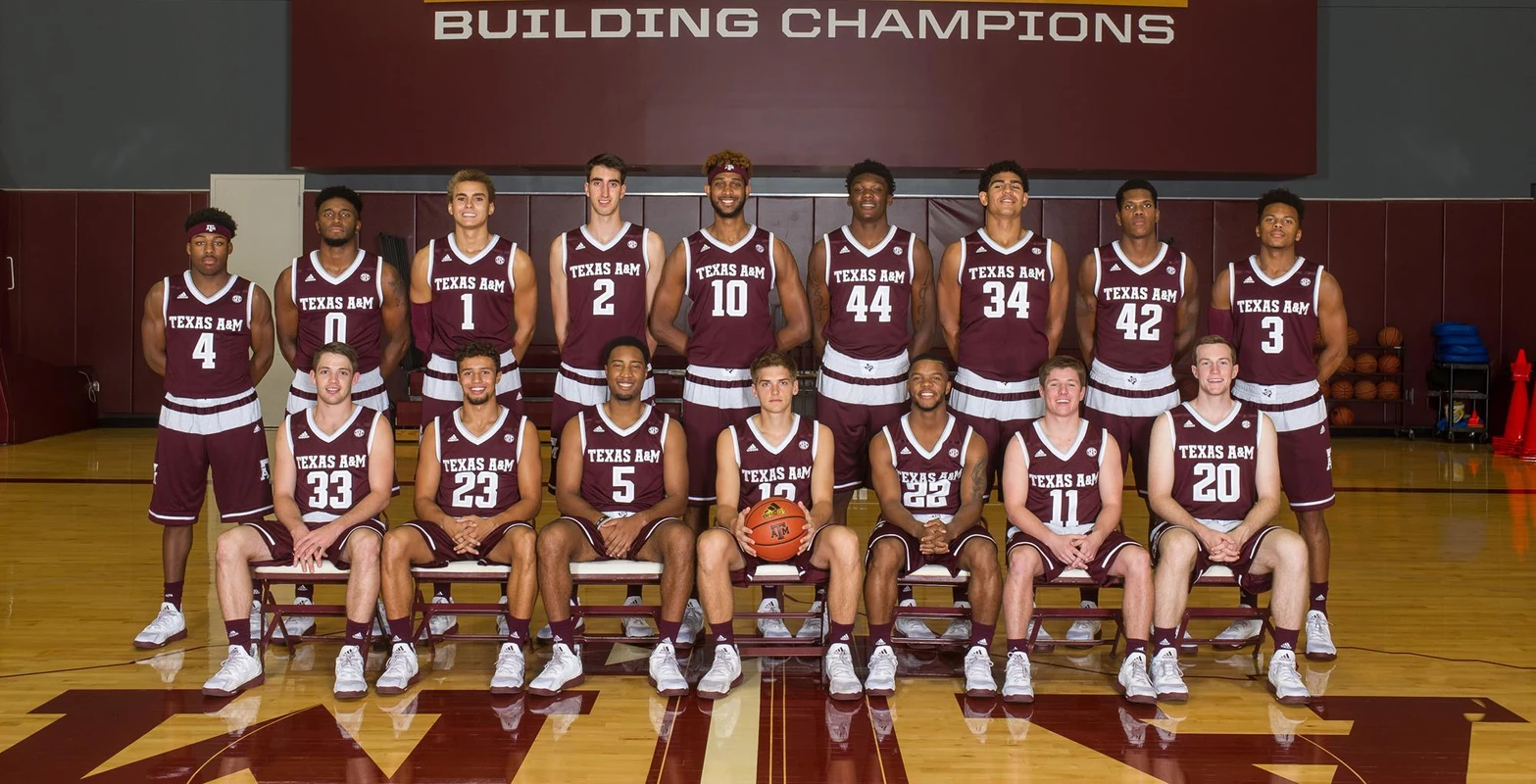 2016-17 Men's Basketball Team Picture