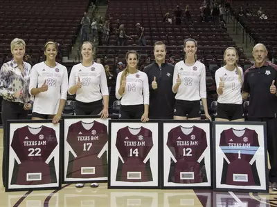 2016 Volleyball Seniors