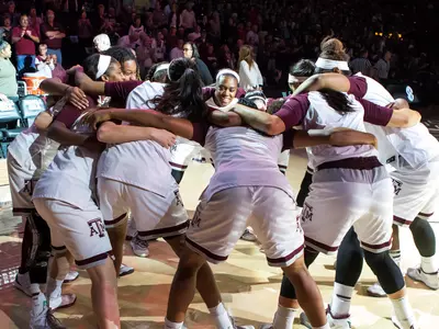 WBB Huddle