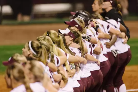 Softball Team Saw Em Off