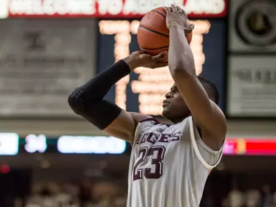 Danuel House