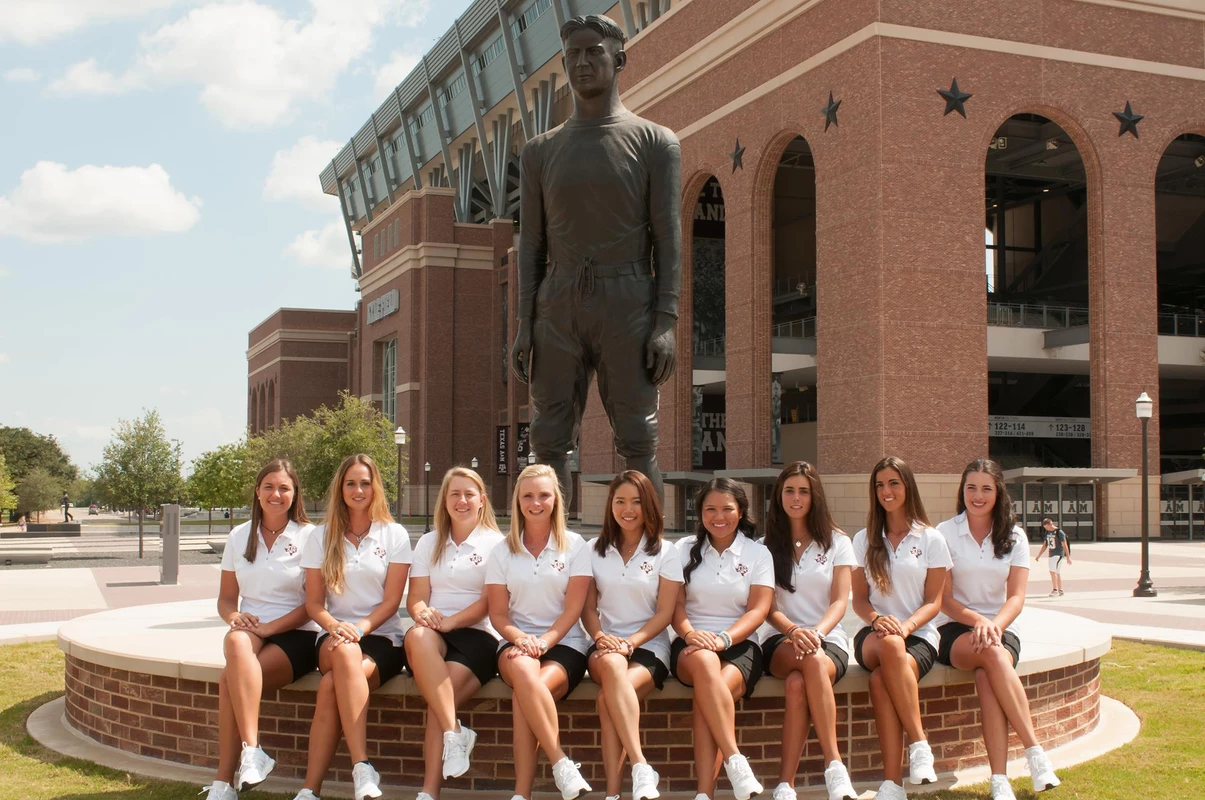 Women's Golf Team Photo