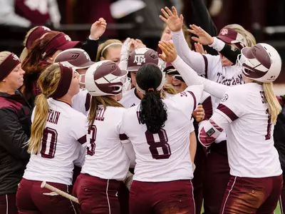 Softball vs. Miss. State