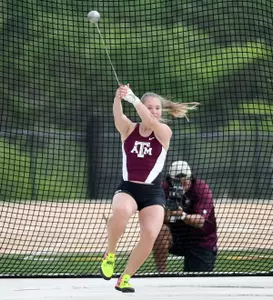 Alison Ondrusek - UTSA hammer