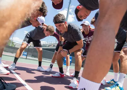 Huddle - 2017_05_13_Oregon_TAMU_003