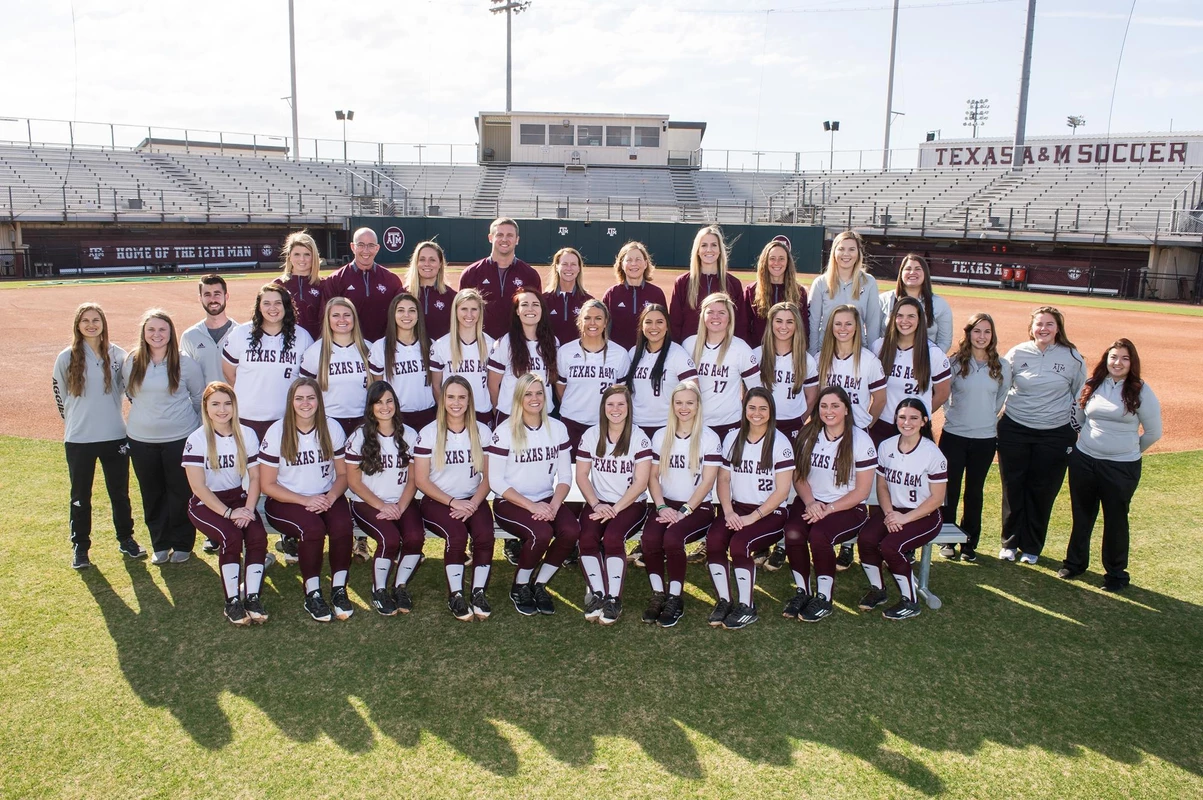 2018 Softball Team Photo