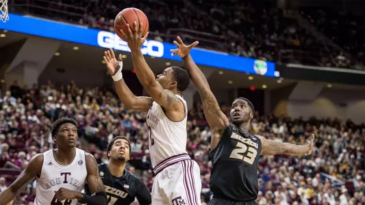 TJ Starks
