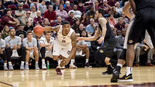 TJ Starks