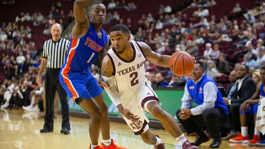 TJ Starks