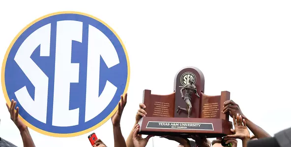 SEC logo - track trophy