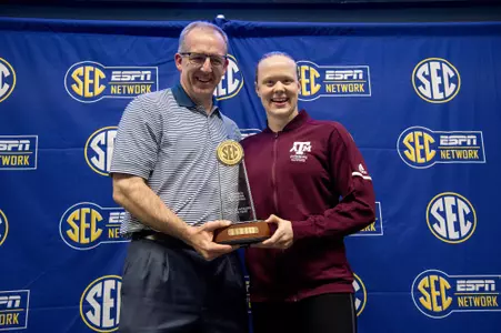 Lisa Bratton Scholar Athlete of the Year