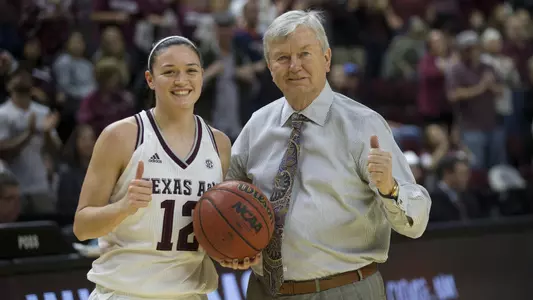 Danni Williams 1000 points