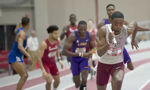 Mylik Kerley - 4x400 anchor