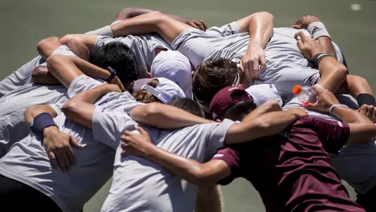Huddle - 20180429__TEN_SEC_Championship_TAMU_MSU__002__VH