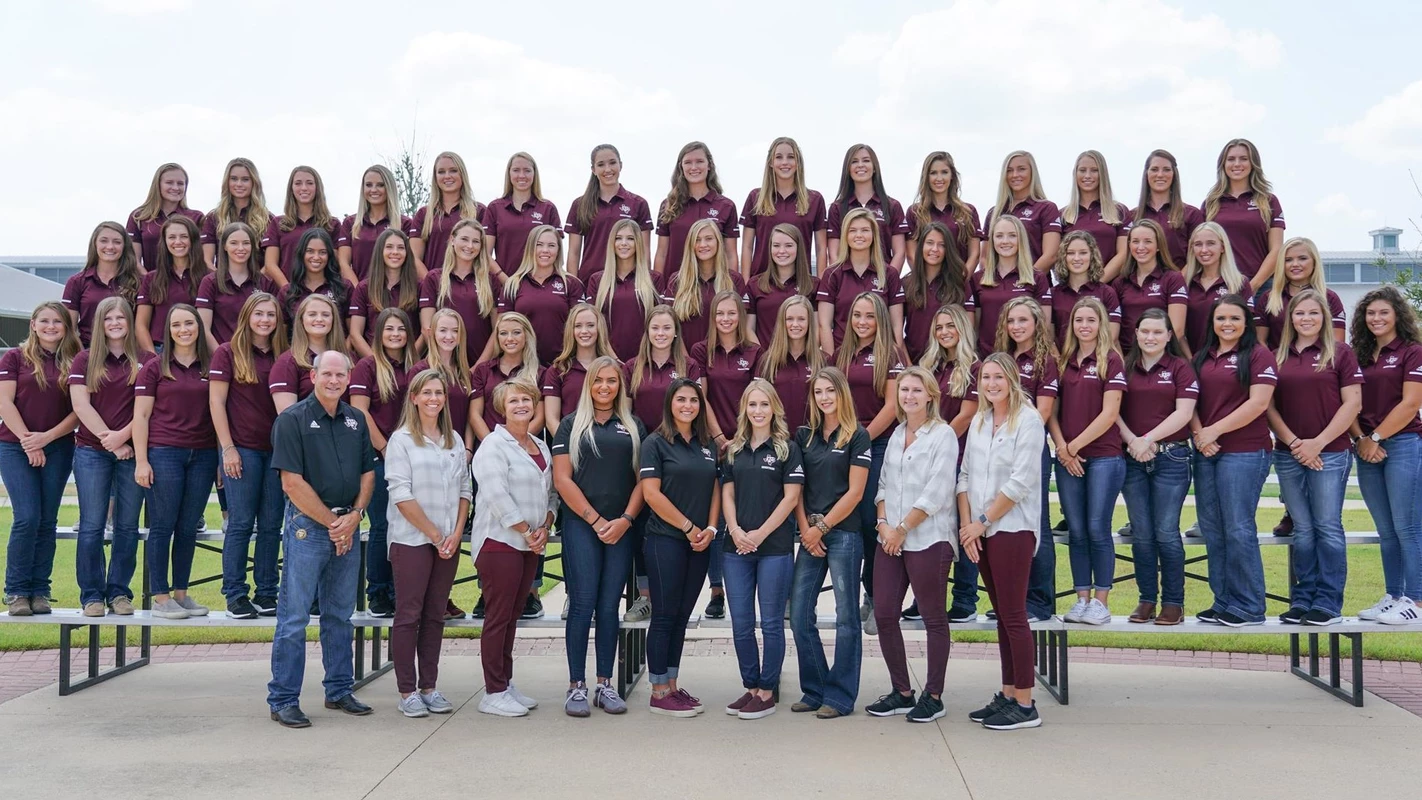 2018-19 Equestrian Team