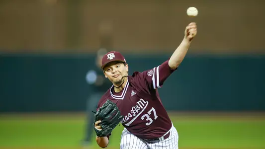 Dustin Saenz