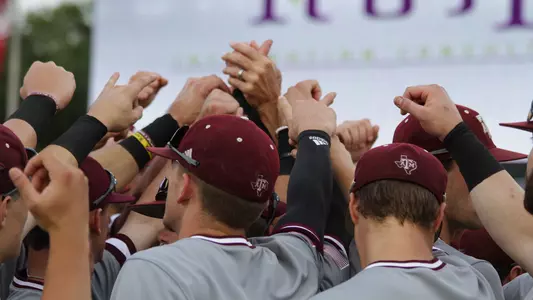 Huddle vs. Houston
