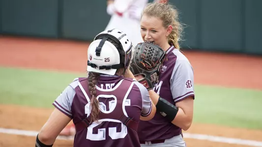 Haley Lee and Kendall Potts