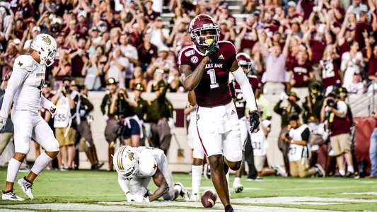 Quartney Davis vs. Texas State