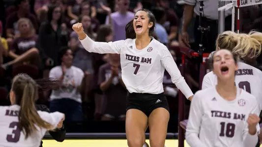 Lauren Davis vs. UTRGV